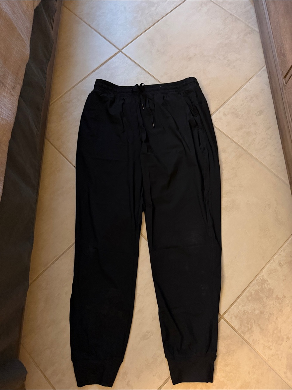 Old Navy Black Men's Jogger Sweatpants with Drawstring never worn